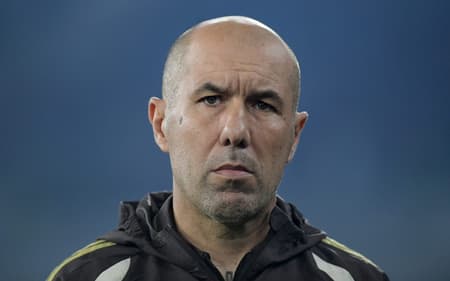 RENATO MAURÍCIO PRADO DESABAFA! Empate do Mengão no Maraca é 'INADMISSÍVEL'!